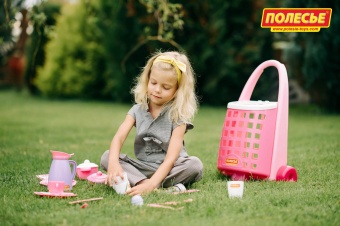 Забавная тележка + набор детской посуды (31 элем.) арт.44389